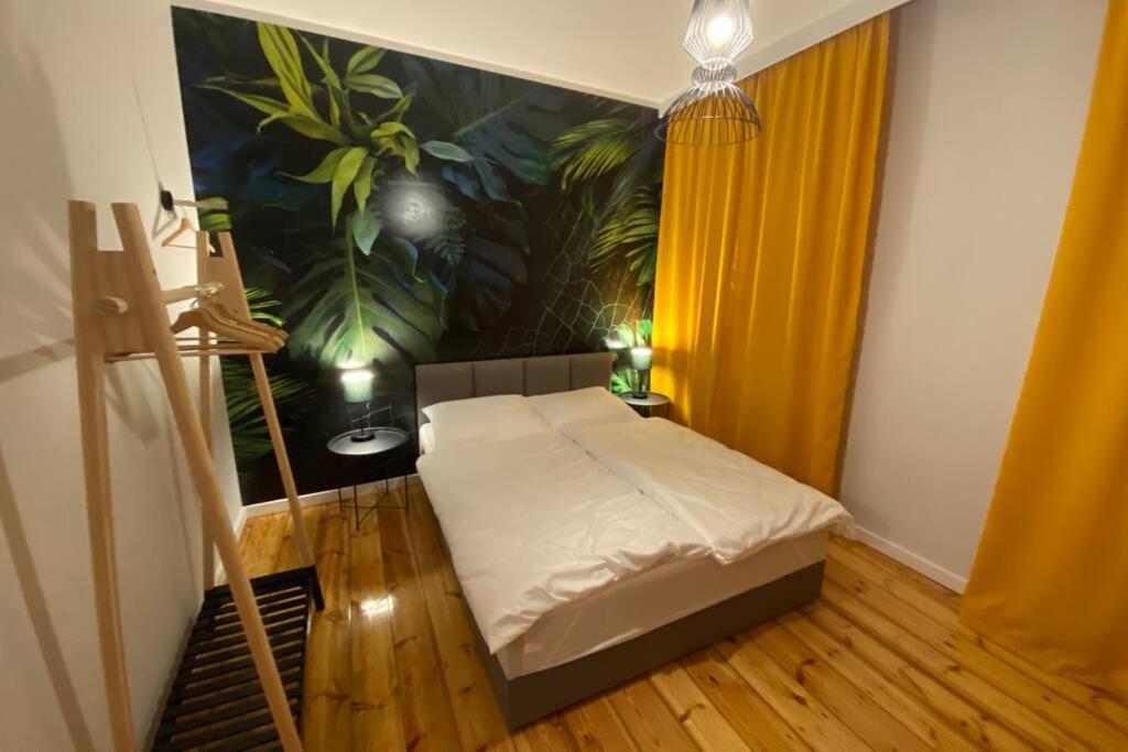 Stylowy Apartament Tuz Przy Rynku Остров Велкополски Екстериор снимка